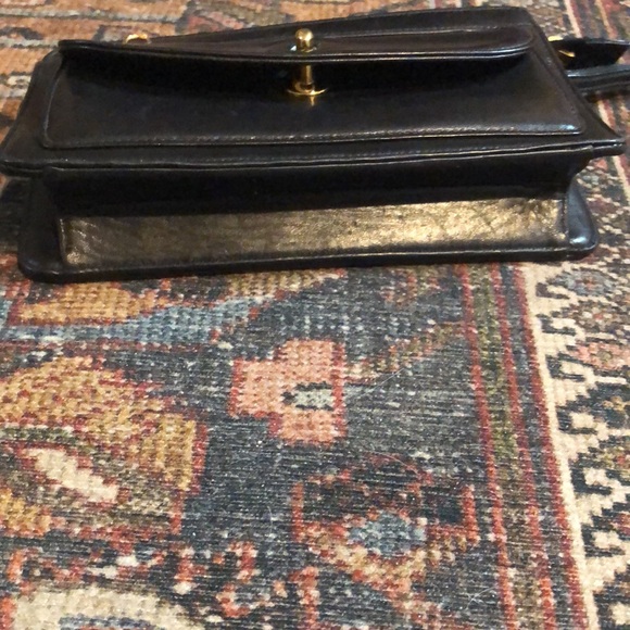 CHANEL second Clutch bag Turn Lock clamskin Authentic - Picture 11 of 16